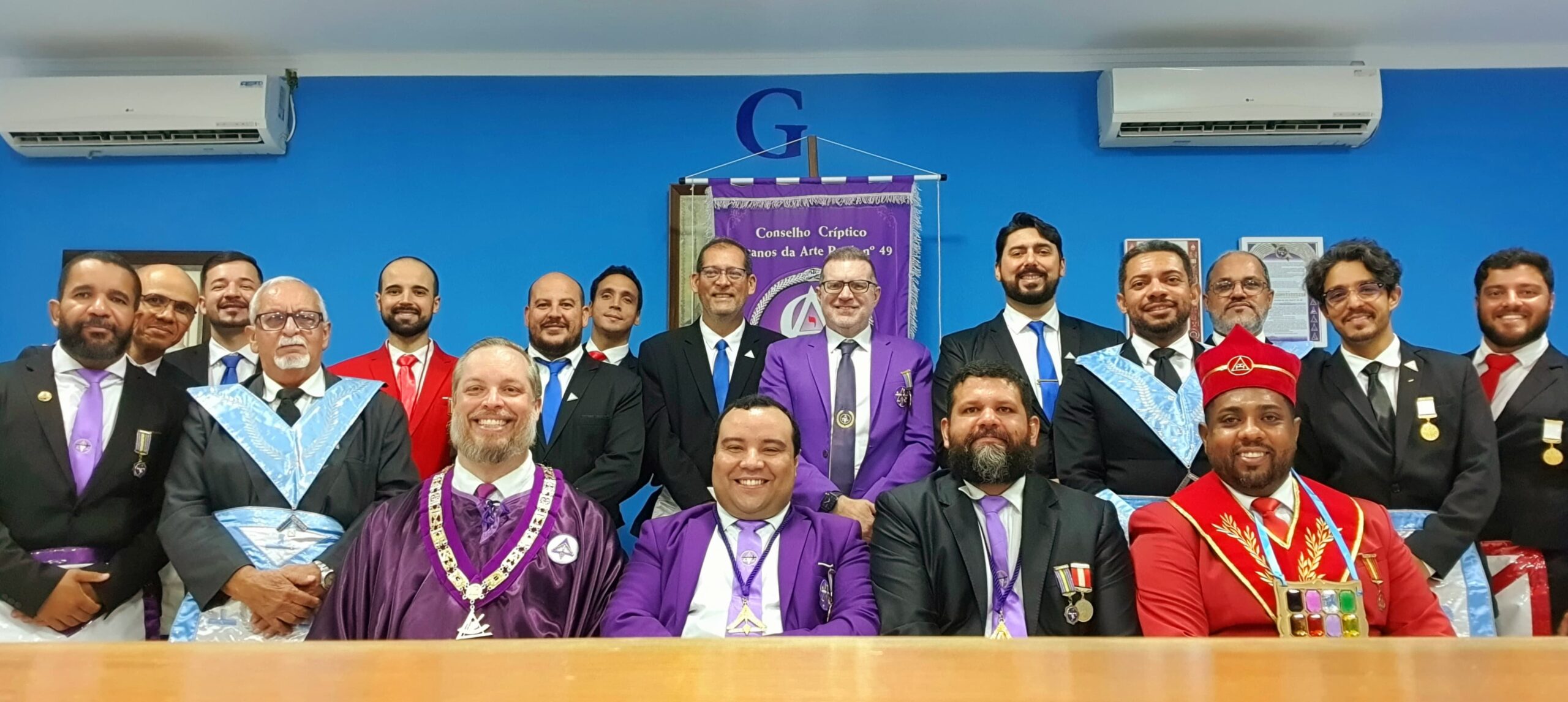 Leia mais sobre o artigo Noite de fortalecimento das colunas do rito de York na Bahia